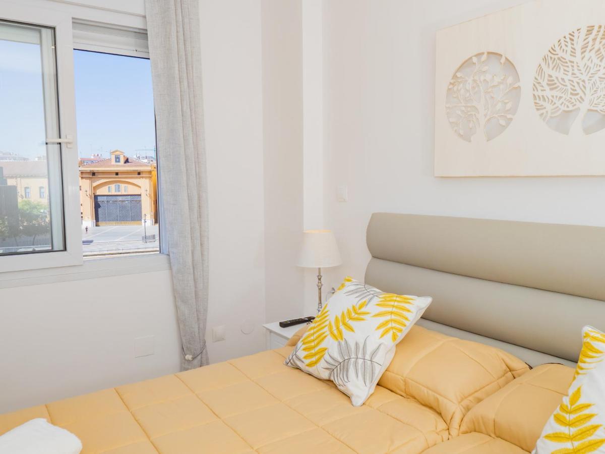 Cubo'S Apartamento Atocha With Optional Parking Малага Экстерьер фото