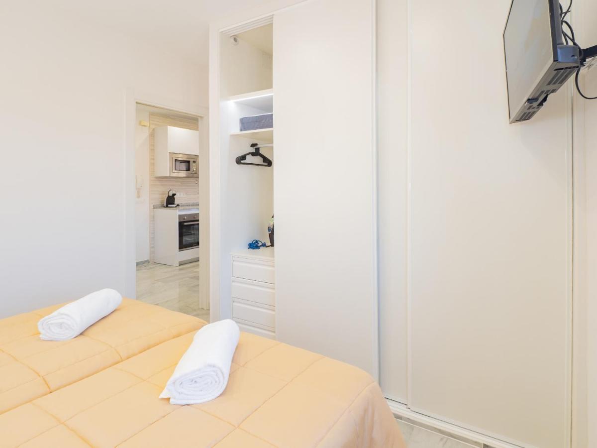 Cubo'S Apartamento Atocha With Optional Parking Малага Экстерьер фото