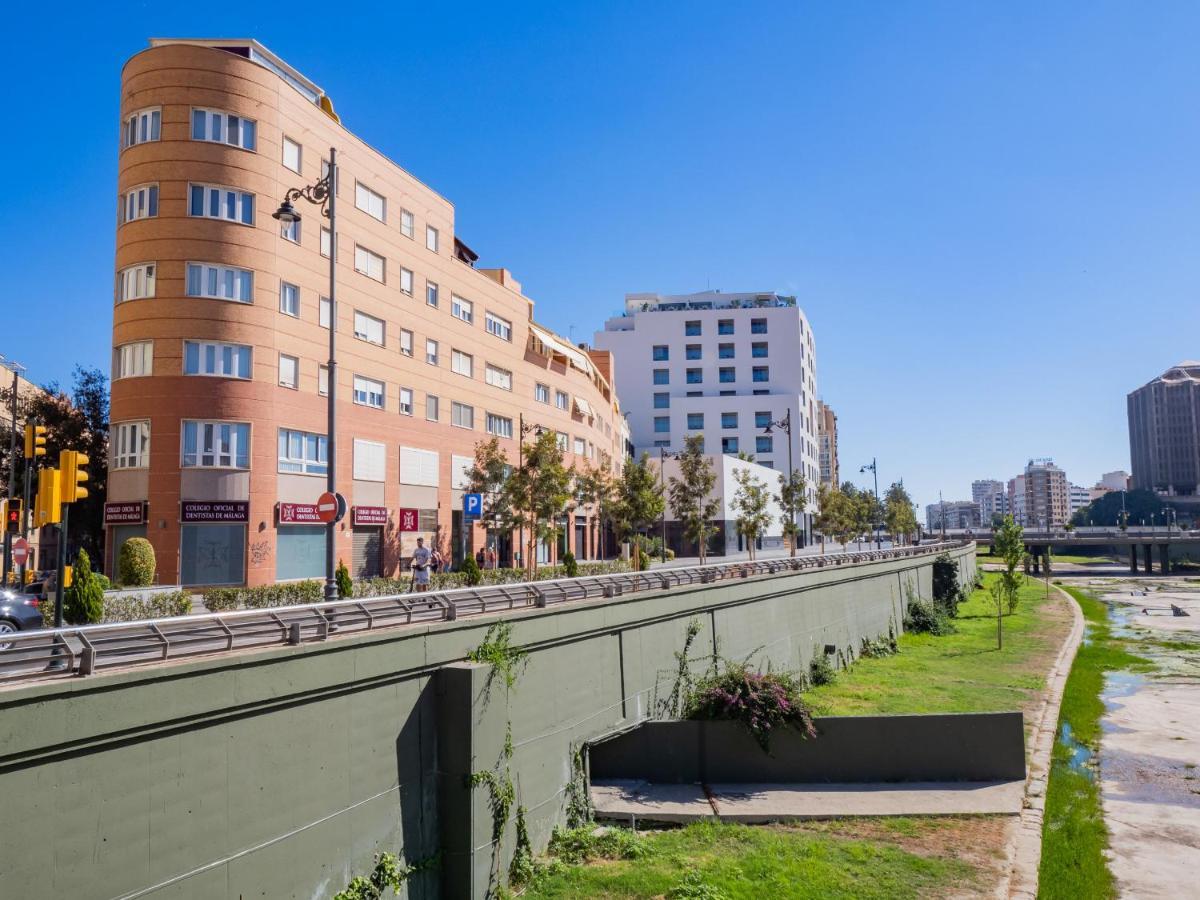 Cubo'S Apartamento Atocha With Optional Parking Малага Экстерьер фото