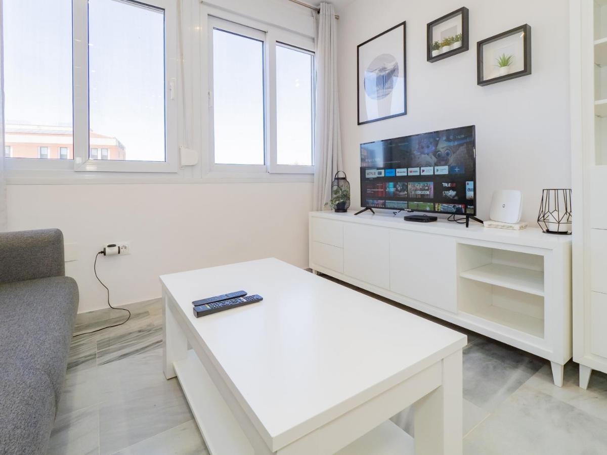 Cubo'S Apartamento Atocha With Optional Parking Малага Экстерьер фото